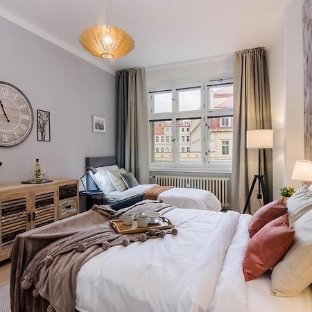 Apt In Prague Charles Bridge 1Km By Michal&Friends Exteriör bild
